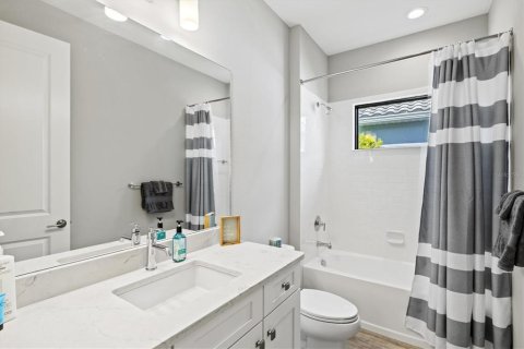 Casa en venta en Sarasota, Florida, 3 dormitorios, 191.94 m2 № 1529988 - foto 18