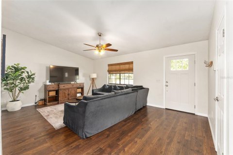 Casa en venta en Gainesville, Florida, 3 dormitorios, 111.67 m2 № 2231912 - foto 3