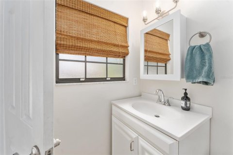 Casa en venta en Gainesville, Florida, 3 dormitorios, 111.67 m2 № 2231912 - foto 18