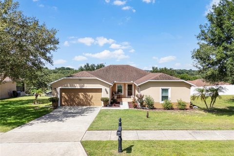 Casa en venta en Apopka, Florida, 3 dormitorios, 198.9 m2 № 2167667 - foto 3