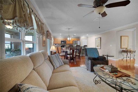Casa en venta en Apopka, Florida, 3 dormitorios, 198.9 m2 № 2167667 - foto 11