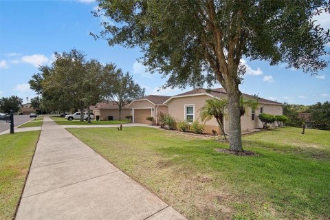 Casa en venta en Apopka, Florida, 3 dormitorios, 198.9 m2 № 2167667 - foto 8