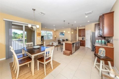 Townhouse in Osprey, Florida 2 bedrooms, 105.44 sq.m. № 1631613 - photo 4