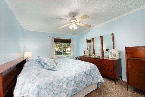 Condo in Ocala, Florida, 2 bedrooms  № 2214193 - photo 18