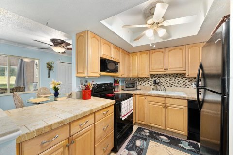 Condo in Ocala, Florida, 2 bedrooms  № 2214193 - photo 13