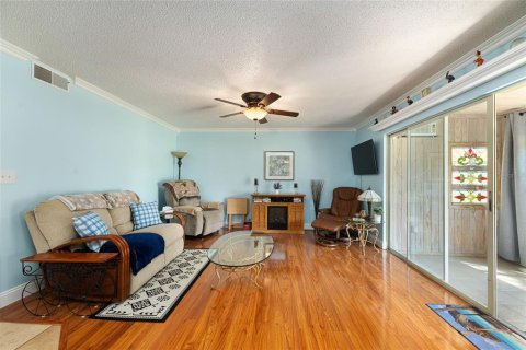 Condo in Ocala, Florida, 2 bedrooms  № 2214193 - photo 6