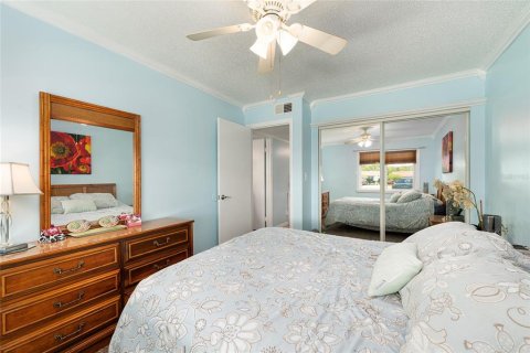 Condo in Ocala, Florida, 2 bedrooms  № 2214193 - photo 26