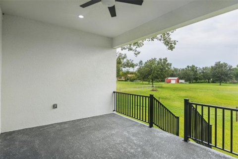House in Dade City, Florida 4 bedrooms, 218.41 sq.m. № 1834872 - photo 27