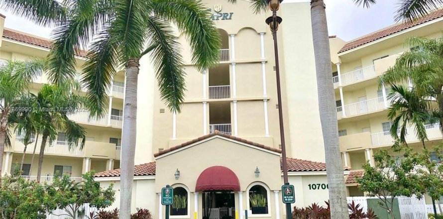 Condominio en Doral, Florida, 3 dormitorios № 1918980