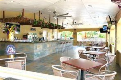 Condo in Doral, Florida, 3 bedrooms  № 1918980 - photo 24