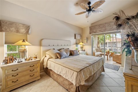 Condo in Sarasota, Florida, 2 bedrooms  № 1679502 - photo 22