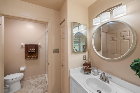 Condo in Sarasota, Florida, 2 bedrooms  № 1679502 - photo 27
