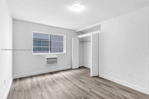 Copropriété à louer à Miami Beach, Floride: 1 chambre, 61.32 m2 № 1945004 - photo 12
