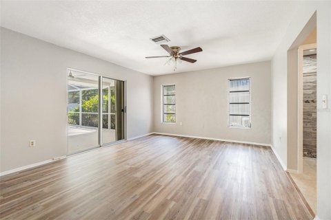 Villa ou maison à vendre à Englewood, Floride: 4 chambres, 211.07 m2 № 1767467 - photo 21