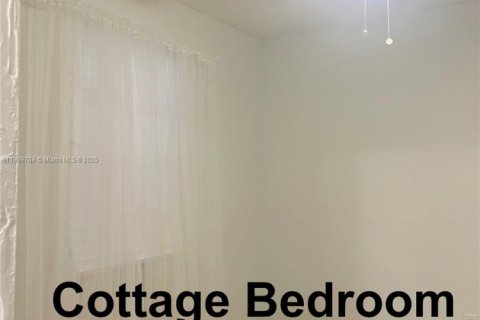 Villa ou maison à louer à Coral Gables, Floride: 3 chambres, 197.32 m2 № 1965456 - photo 21