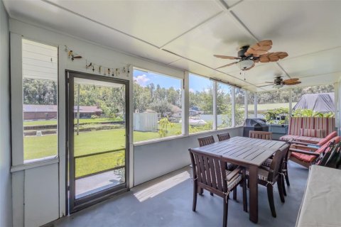 House in Land O' Lakes, Florida 4 bedrooms, 227.33 sq.m. № 1853765 - photo 9
