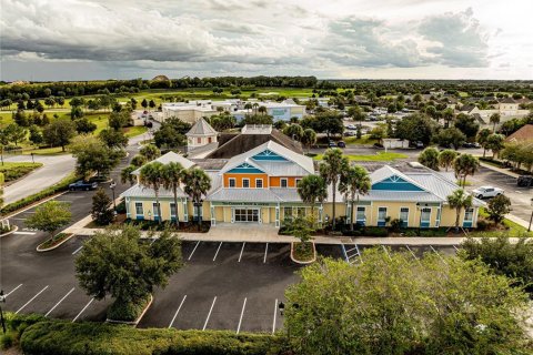 Immobilier commercial à vendre à The Villages, Floride: 998.7 m2 № 2398693 - photo 2