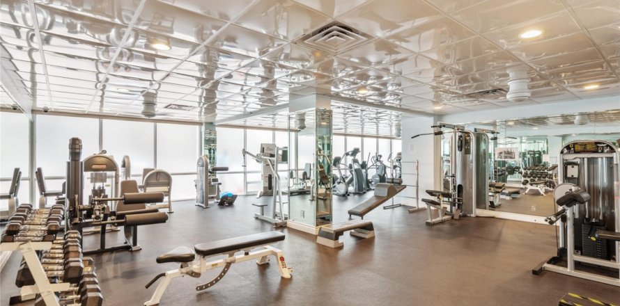 Condominio en Fort Lauderdale, Florida, 2 dormitorios № 816198