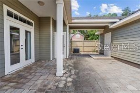 Villa ou maison à louer à Gainesville, Floride: 3 chambres, 135.17 m2 № 2413801 - photo 2