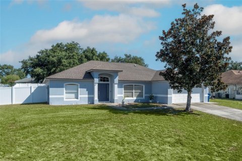 House in Mascotte, Florida 3 bedrooms, 173.73 sq.m. № 1855852 - photo 3