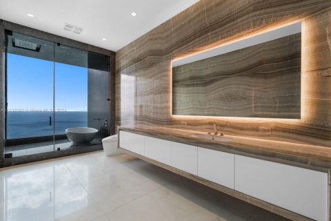 Copropriété à vendre à Sunny Isles Beach, Floride: 5 chambres, 580.73 m2 № 1880013 - photo 22