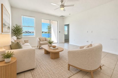 Villa ou maison à louer à New Smyrna Beach, Floride: 4 chambres, 149.57 m2 № 2419210 - photo 5