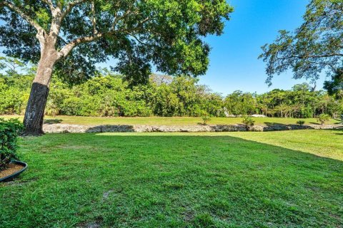 Condo in Coral Springs, Florida, 2 bedrooms  № 2086883 - photo 10