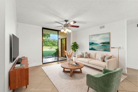 Condo in Coral Springs, Florida, 2 bedrooms  № 2086883 - photo 4