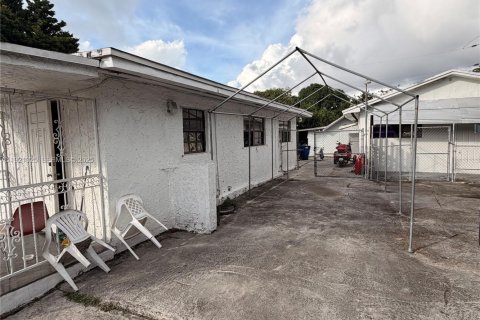 Casa en venta en Miami, Florida, 4 dormitorios, 159.05 m2 № 1982571 - foto 4