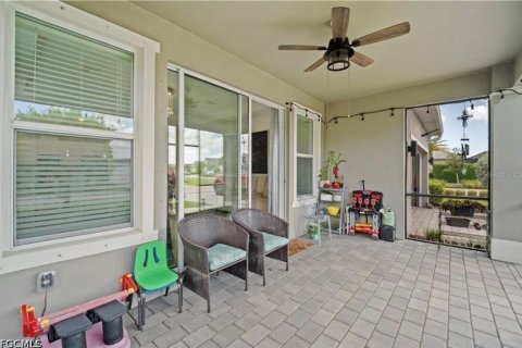 Casa en venta en Punta Gorda, Florida, 5 dormitorios, 289.11 m2 № 2321711 - foto 7