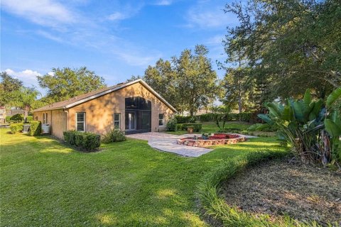 Villa ou maison à vendre à Mount Dora, Floride: 4 chambres, 176.98 m2 № 2388914 - photo 28