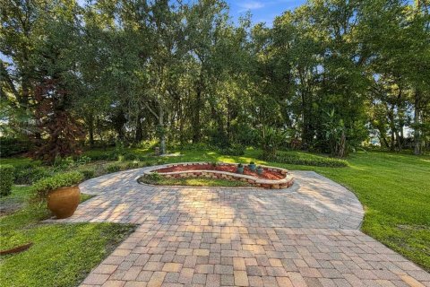 Villa ou maison à vendre à Mount Dora, Floride: 4 chambres, 176.98 m2 № 2388914 - photo 27