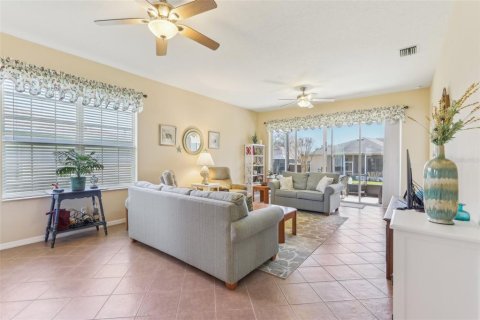 House in Leesburg, Florida 3 bedrooms, 137.31 sq.m. № 1900744 - photo 5