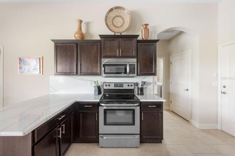 House in Rotonda, Florida 3 bedrooms, 187.85 sq.m. № 1880940 - photo 17