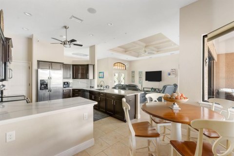 House in Rotonda, Florida 3 bedrooms, 187.85 sq.m. № 1880940 - photo 21