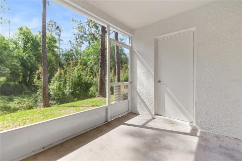 Condo in Tampa, Florida, 2 bedrooms № 2211906 - photo 10