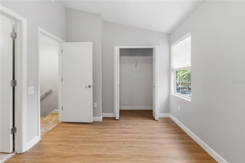 Condo in Tampa, Florida, 2 bedrooms № 2211906 - photo 12