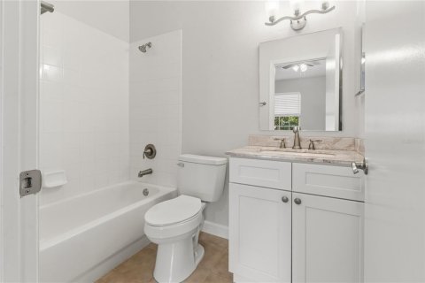 Condo in Tampa, Florida, 2 bedrooms № 2211906 - photo 14