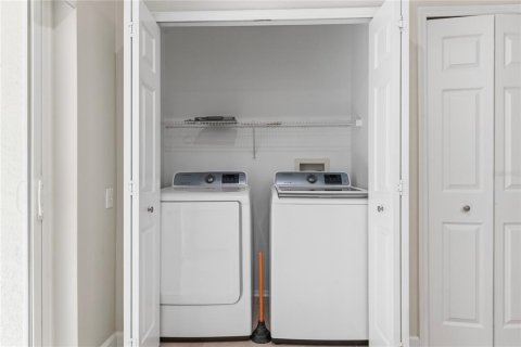 Condo in Tampa, Florida, 2 bedrooms № 2211906 - photo 18