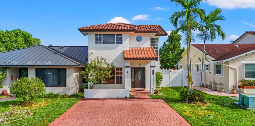 Villa ou maison à Hialeah, Floride 3 chambres, 156.26 m2 № 1798862