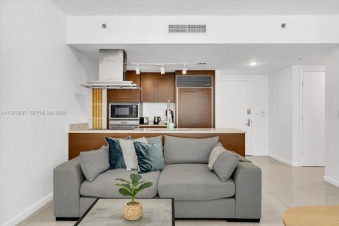 Купить кондоминиум в Майами, Флорида 1 спальня, 78.22м2, № 2049170 - фото 2