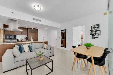 Купить кондоминиум в Майами, Флорида 1 спальня, 78.22м2, № 2049170 - фото 3