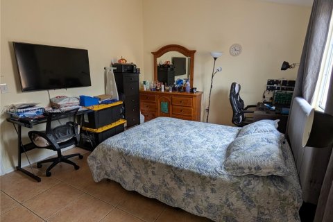 Copropriété à vendre à Miami, Floride: 3 chambres, 113.34 m2 № 2027674 - photo 9