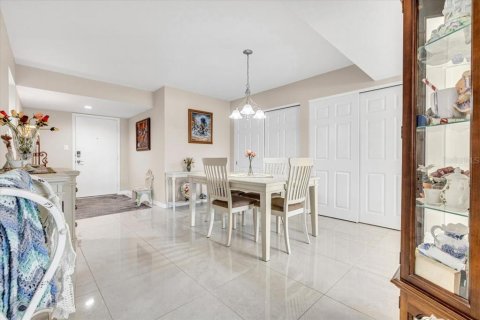 Condo in Punta Gorda, Florida, 3 bedrooms  № 2330923 - photo 11