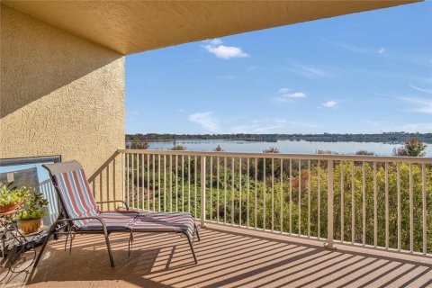 Condo in Orlando, Florida, 3 bedrooms  № 2198599 - photo 5