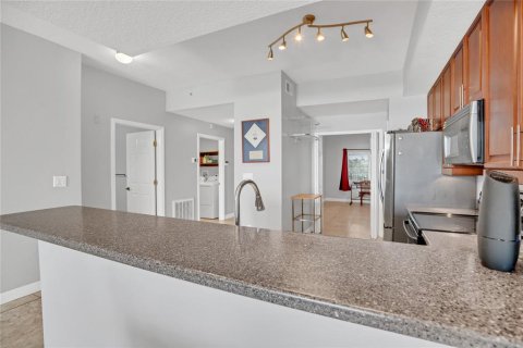 Condo in Orlando, Florida, 3 bedrooms  № 2198599 - photo 29