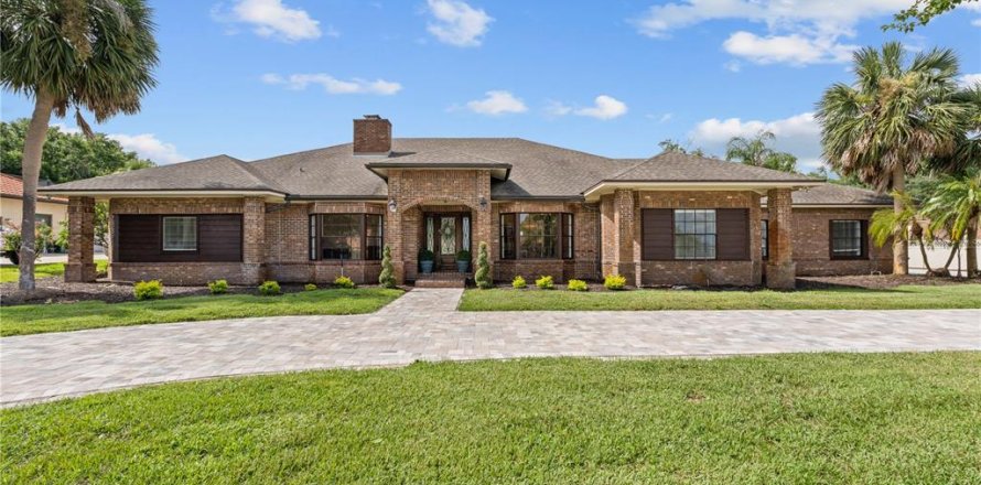 Casa en Windermere, Florida 4 dormitorios, 361.2 m2 № 1817865