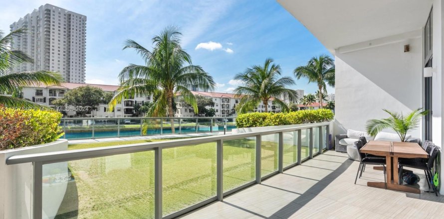 Condo à Aventura, Floride, 2 chambres № 1935401