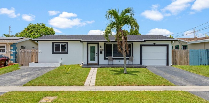 Casa en Sunrise, Florida 3 dormitorios, 123.56 m2 № 1850438