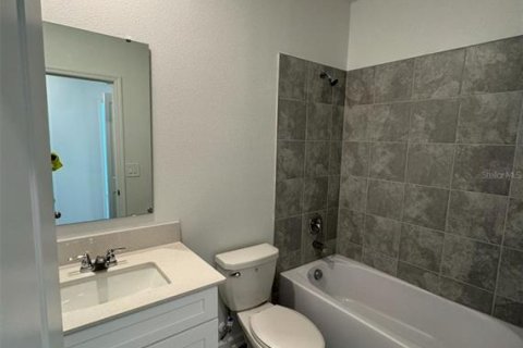 Adosado en alquiler en Kissimmee, Florida, 3 dormitorios, 166.57 m2 № 1747403 - foto 11